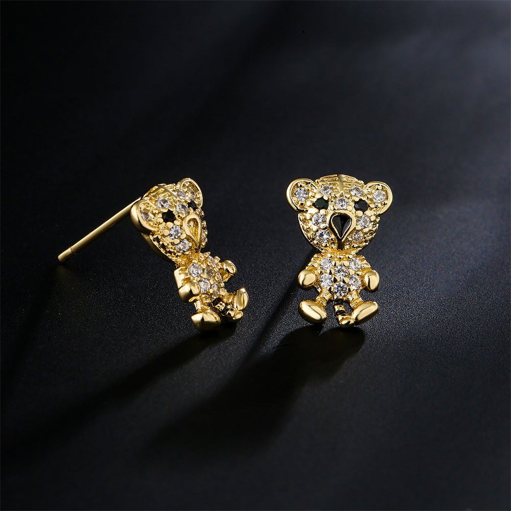 Orecchini a perno a forma di orso minimalisti e moderni in rame con zirconia micro-pavé e placcatura in oro 18K