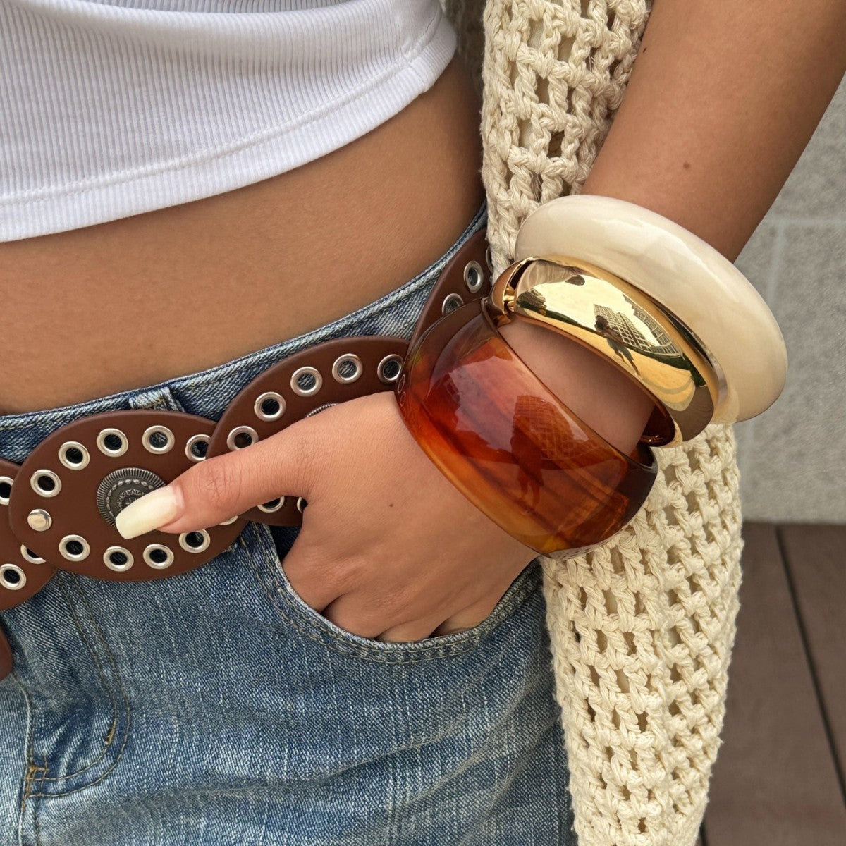 Elegant Gradient Geometric Drip Oil Acrylic Wide Cuff Bracelet