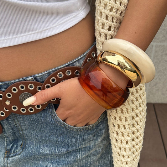 Pulsera Ancha Acrílica de Aceite con Goteo Geométrico Degradado Elegante