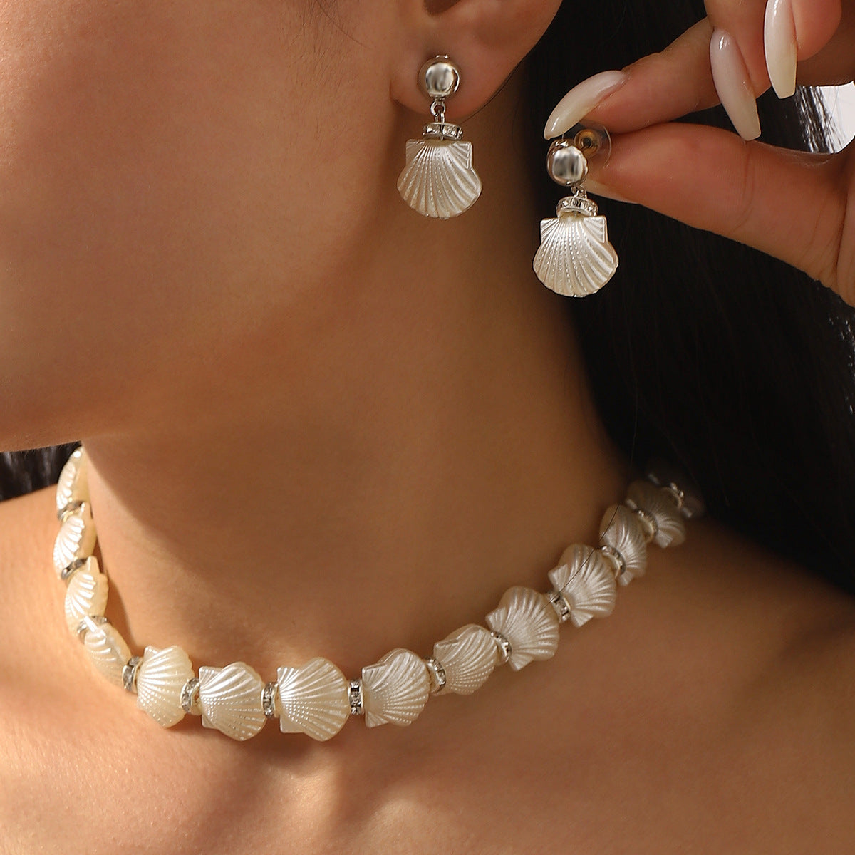 Elegante conjunto de joyas de perlas de estilo vintage francés con motivo de concha en aleación y resina con acabado chapado para mujer