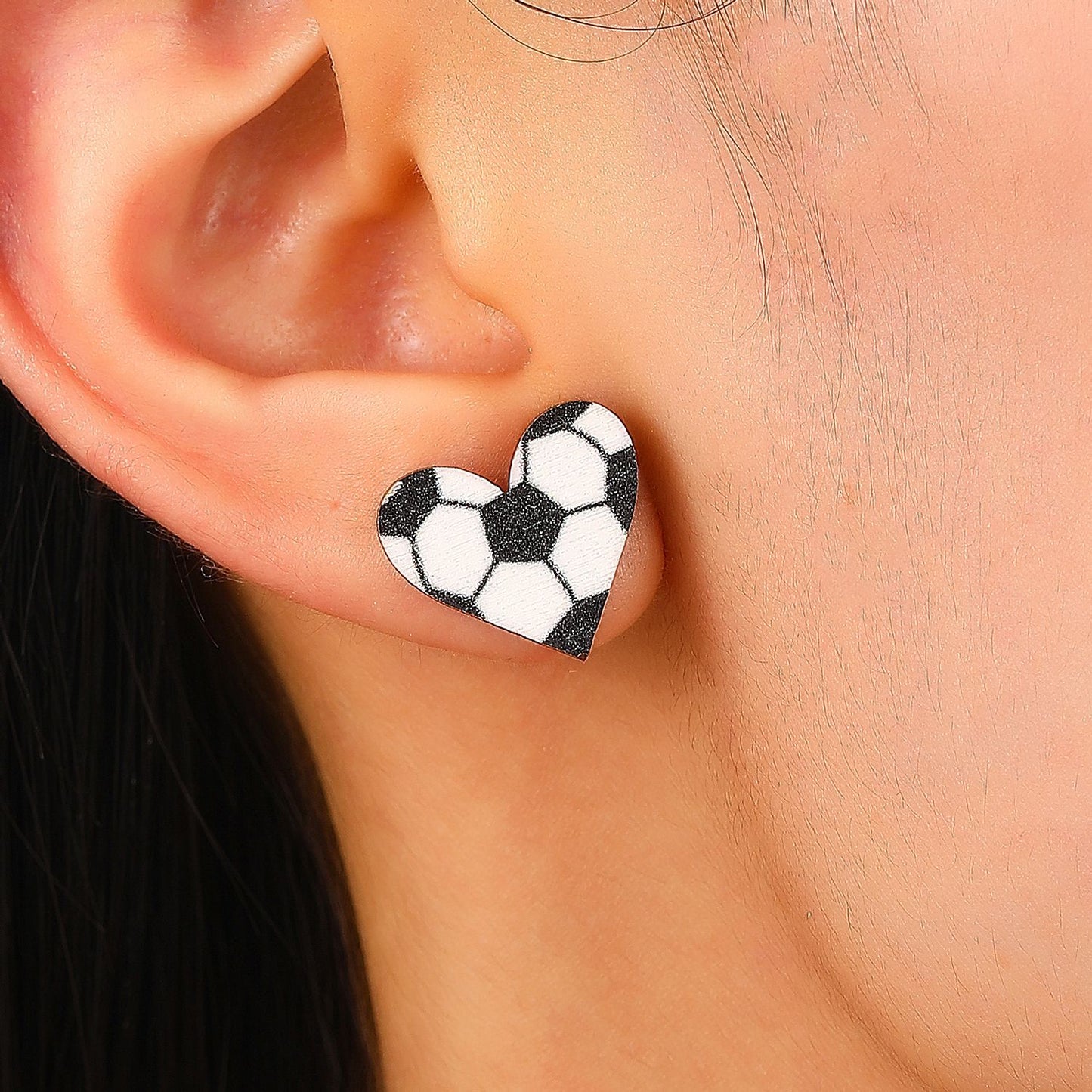 Orecchini a Perno in Legno a Cuore Minimalisti da Donna