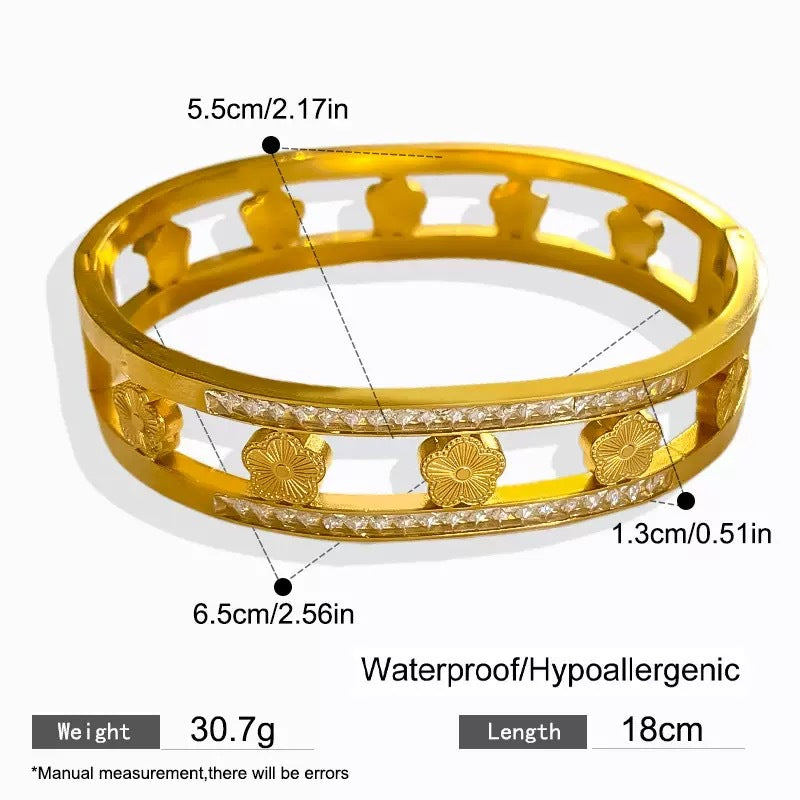 Trendy Minimalist Luxury Laser Plated Floral Titanium Steel Bracelet for Women