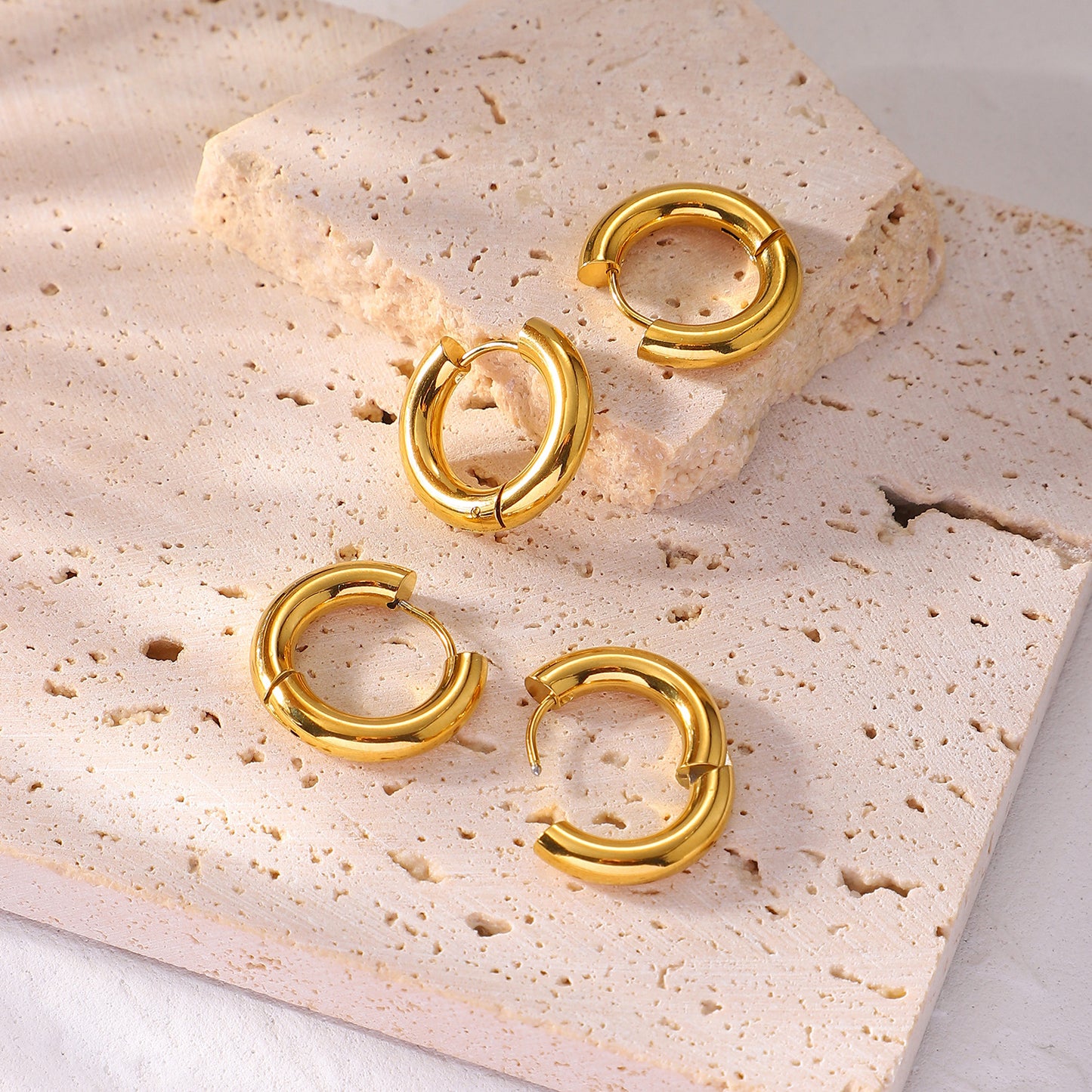 Minimalist Geometric Stainless Steel Hoop Earrings for Women with Plated Finish