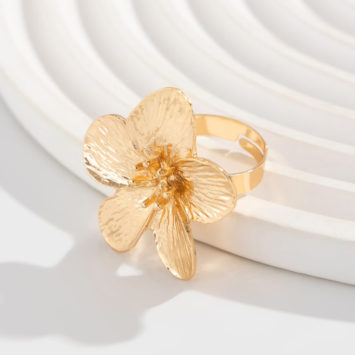 Minimalist Square Hollow Flower Zinc Alloy Plated Ring Set for Women