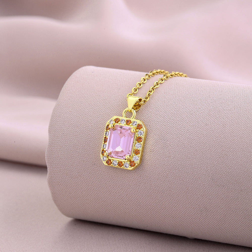 Collar de moda con colgante cuadrado geométrico de cobre chapado en oro de 18 quilates con circonitas micropavé y cadena de titanio en forma de O para mujer
