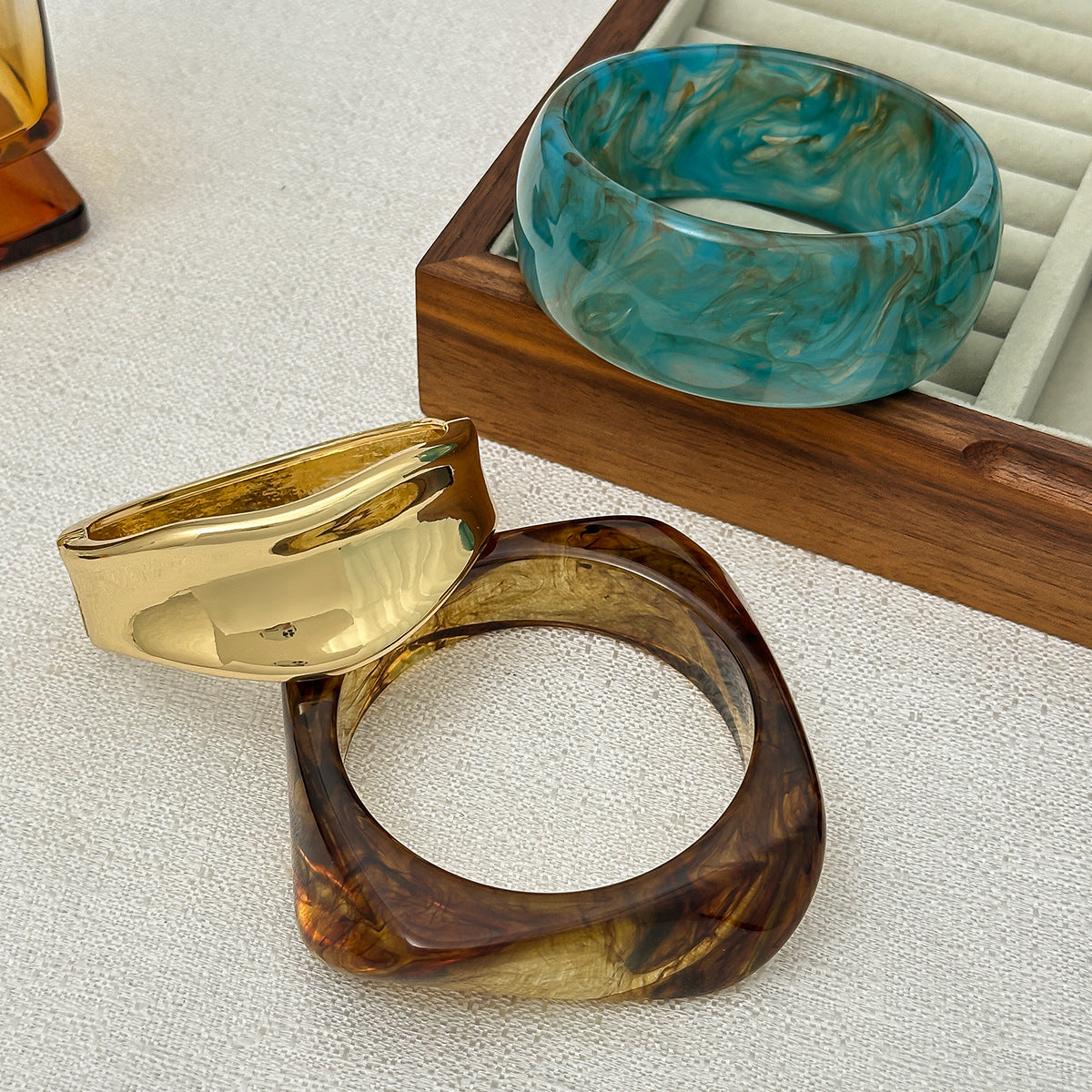 Vintage Marble Texture Geometric Alloy Plated Bangle Bracelet