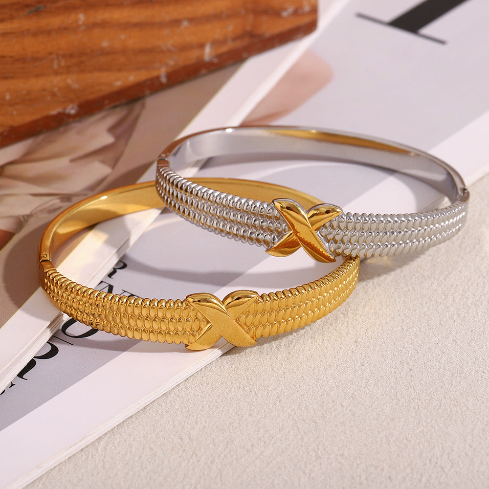 Minimalist Geometric X-Shape Stainless Steel Plated 18K Gold Toggle Bracelet for Women