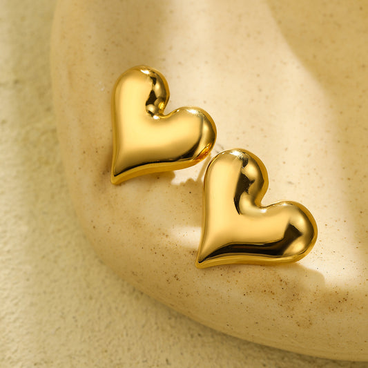 Orecchini a perno da donna a forma di cuore, in acciaio inossidabile lucidato, stile minimalista d'ispirazione vintage