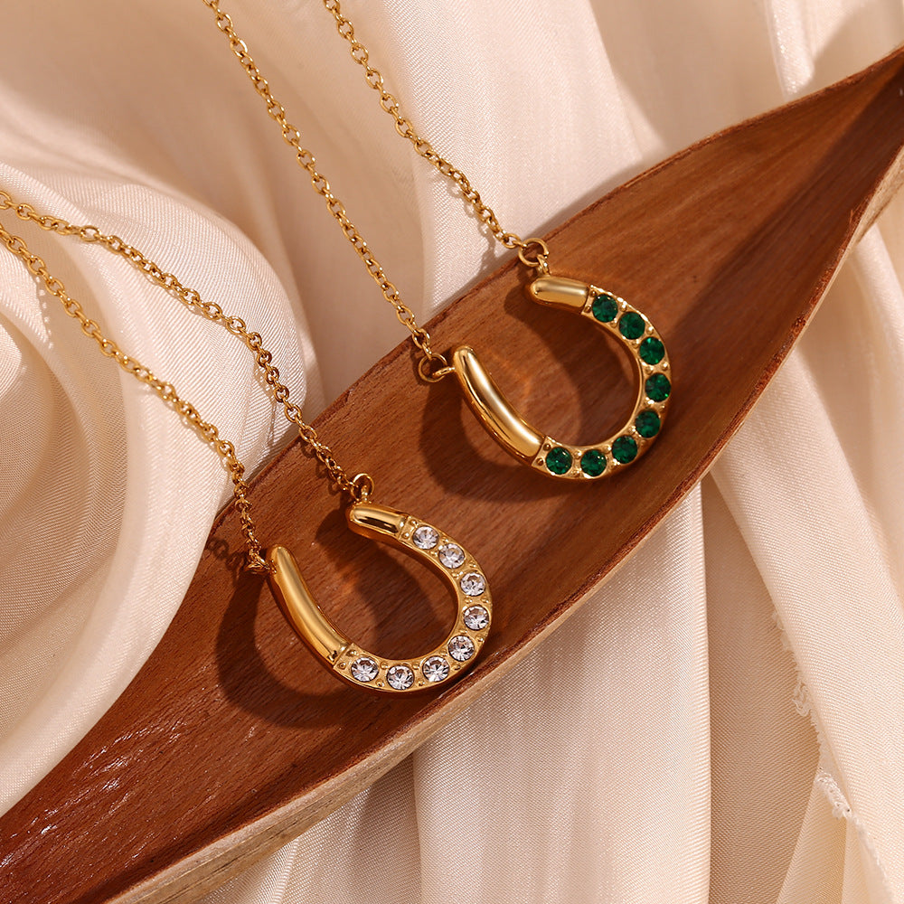 Collana Pendente a U Minimalista da Donna in Acciaio Inossidabile con Placcatura in Oro 18K e Intarsio di Strass