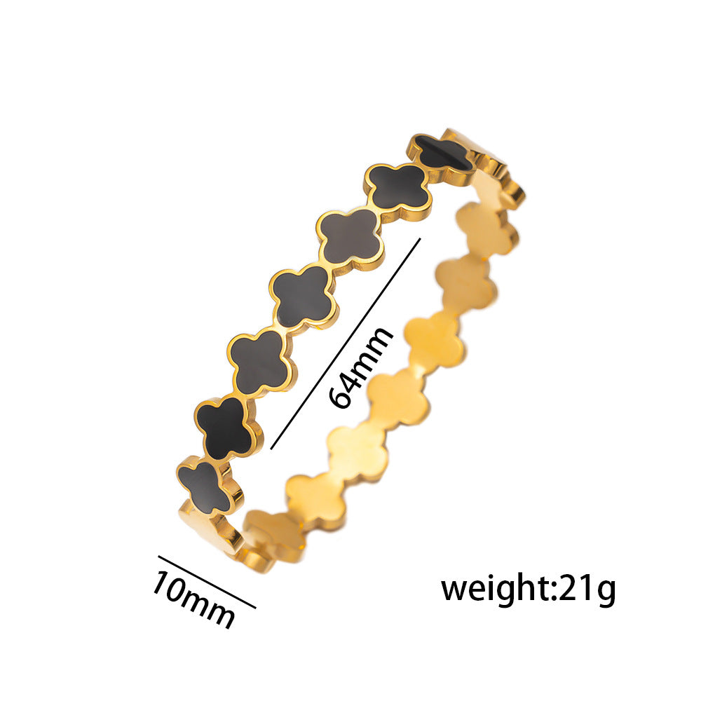 Pulsera de trébol de cuatro hojas minimalista para mujer en acero de titanio con chapado en oro, hipoalergénica y resistente a la decoloración