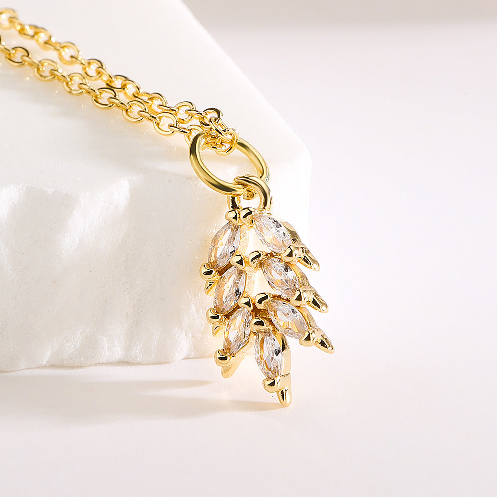 Elegant French-Style Geometric Pendant Necklace for Women with Zircon Accents on Copper Chain