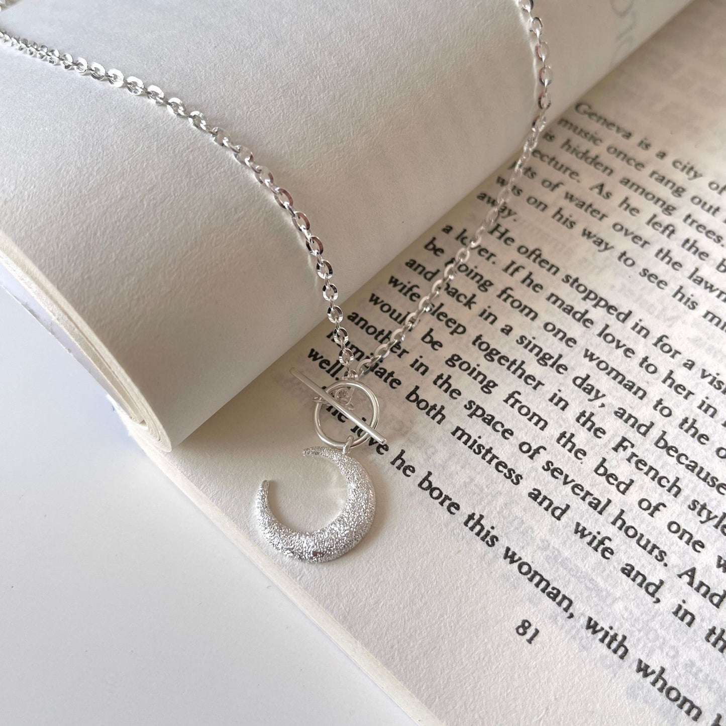 Minimalist Moon-Shaped 925 Sterling Silver Necklace with Matte Finish