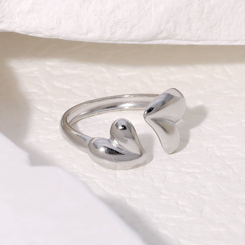 Anello aperto da donna minimalista asimmetrico a forma di cuore placcato oro in acciaio inossidabile