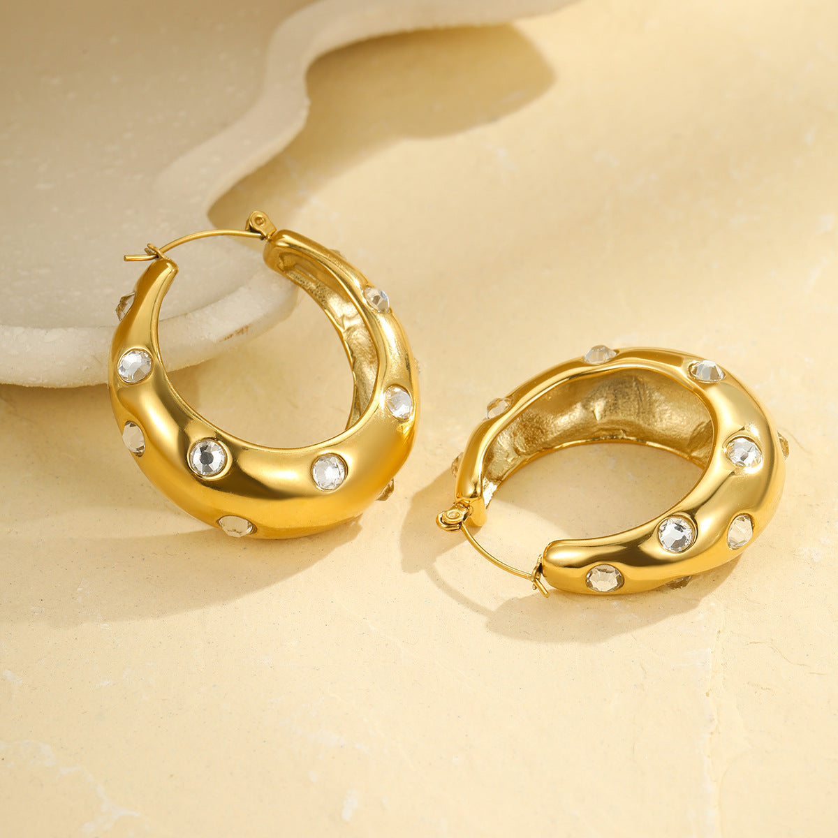 Pendientes de aro de acero inoxidable con diseño geométrico de moda, chapados en oro de 18 quilates, con incrustaciones de perlas y circonitas para mujer