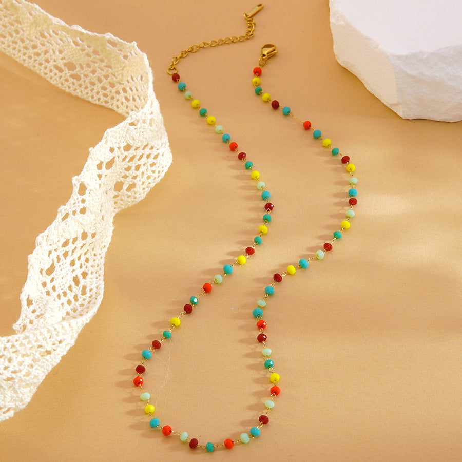 Collana da donna lussuosa geometrica rotonda placcata in acciaio inossidabile con perline colorate