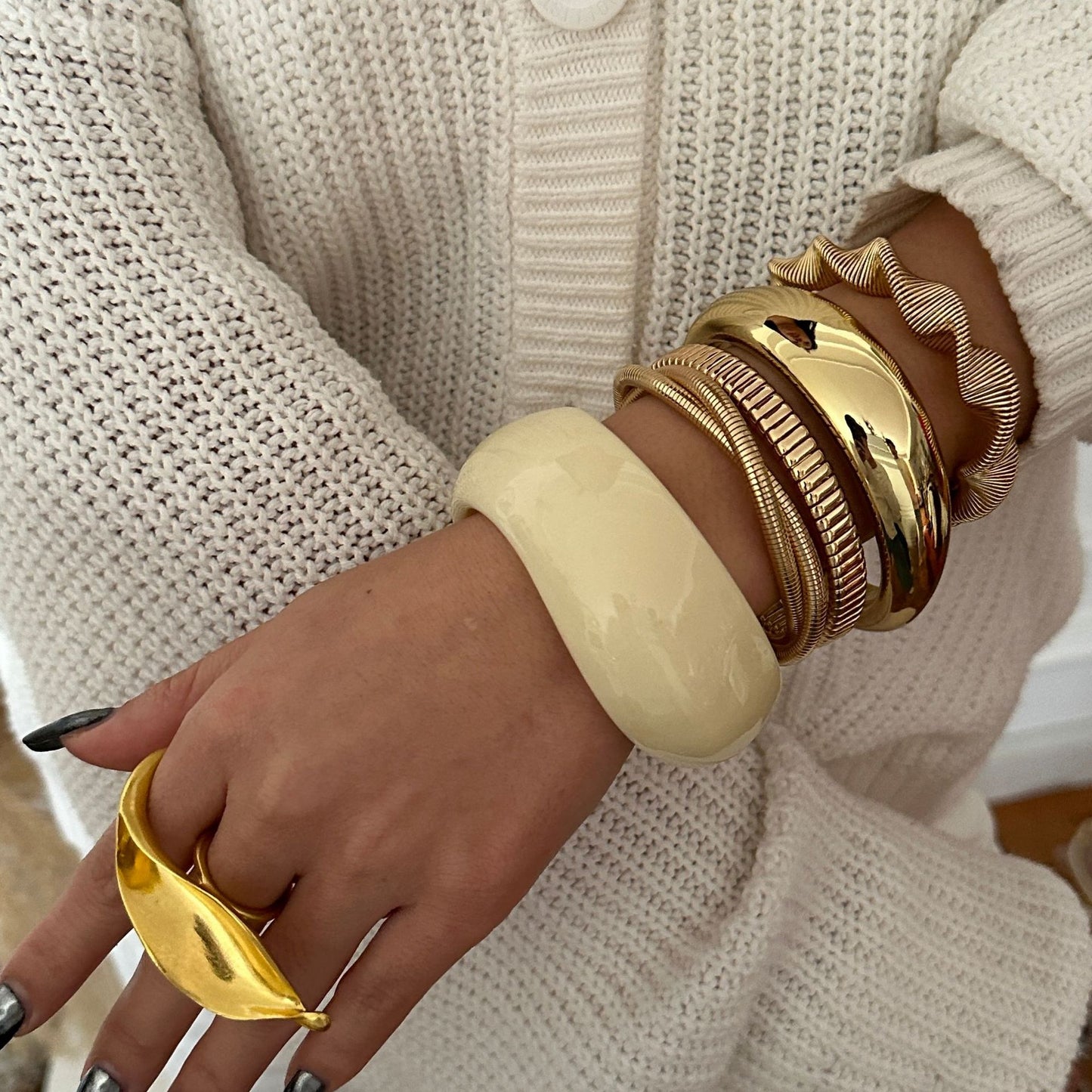 Set di bracciali a polsino placcati in lega geometrica minimalista