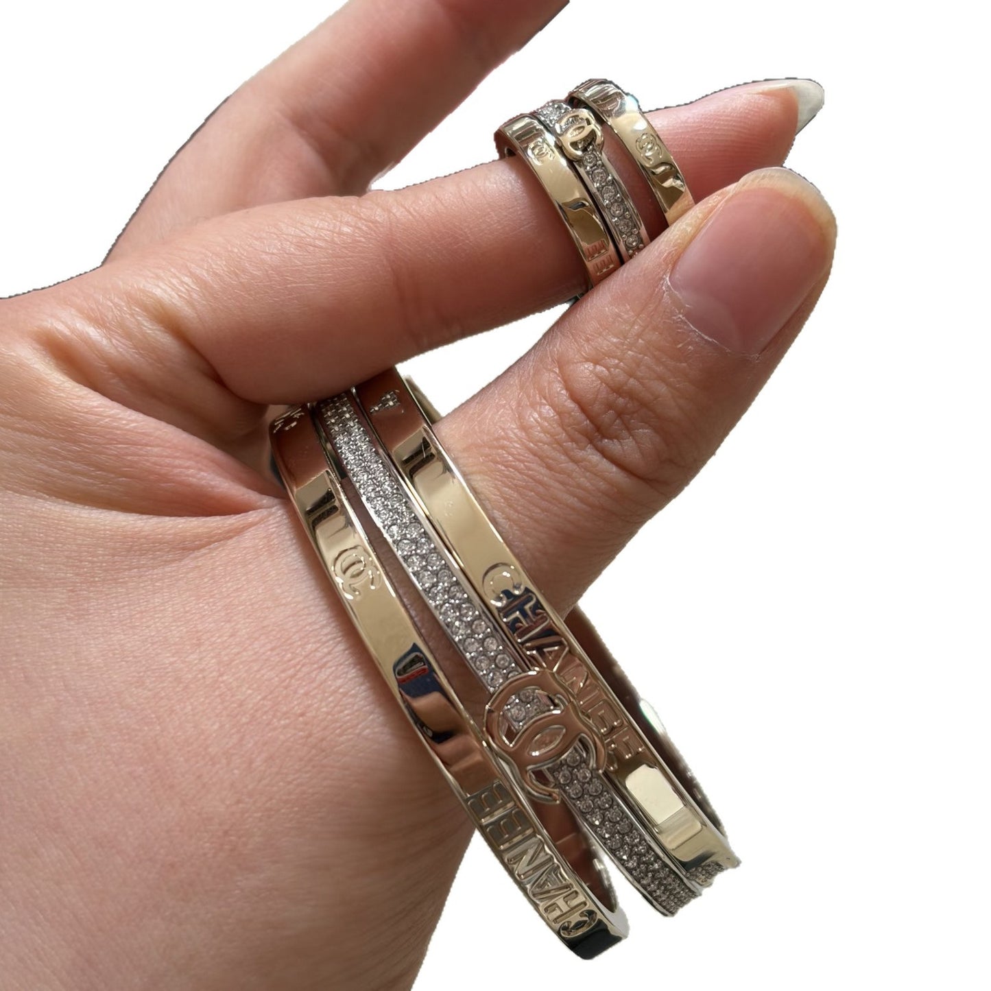 Juego de anillo y pulsera de letras de latón chapado en oro de lujo dulce para mujer