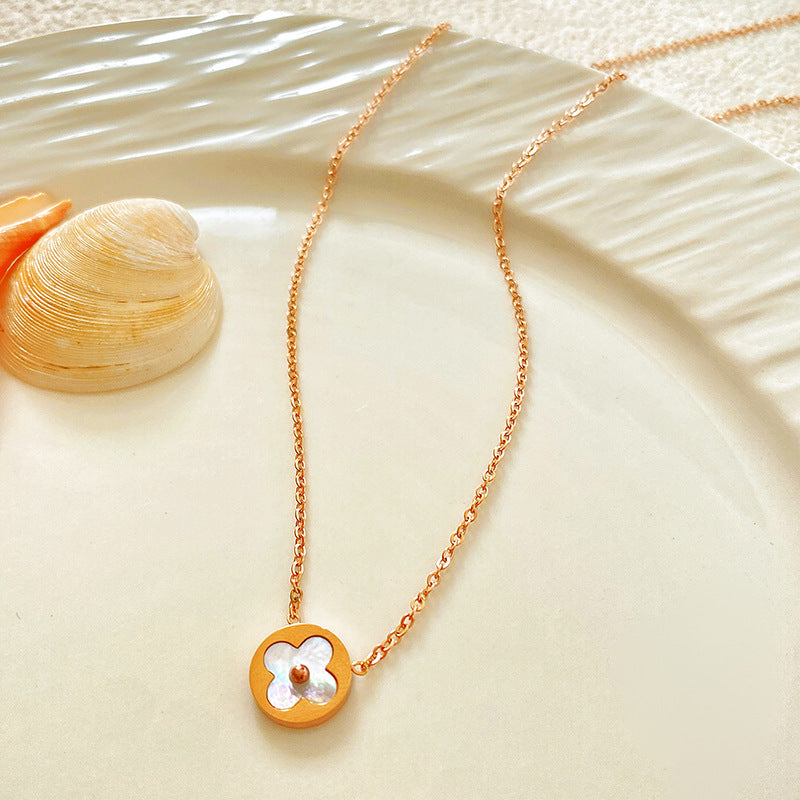 Minimalist Luxury Gold Plated Titanium Steel Floral Shell Inlay Necklace
