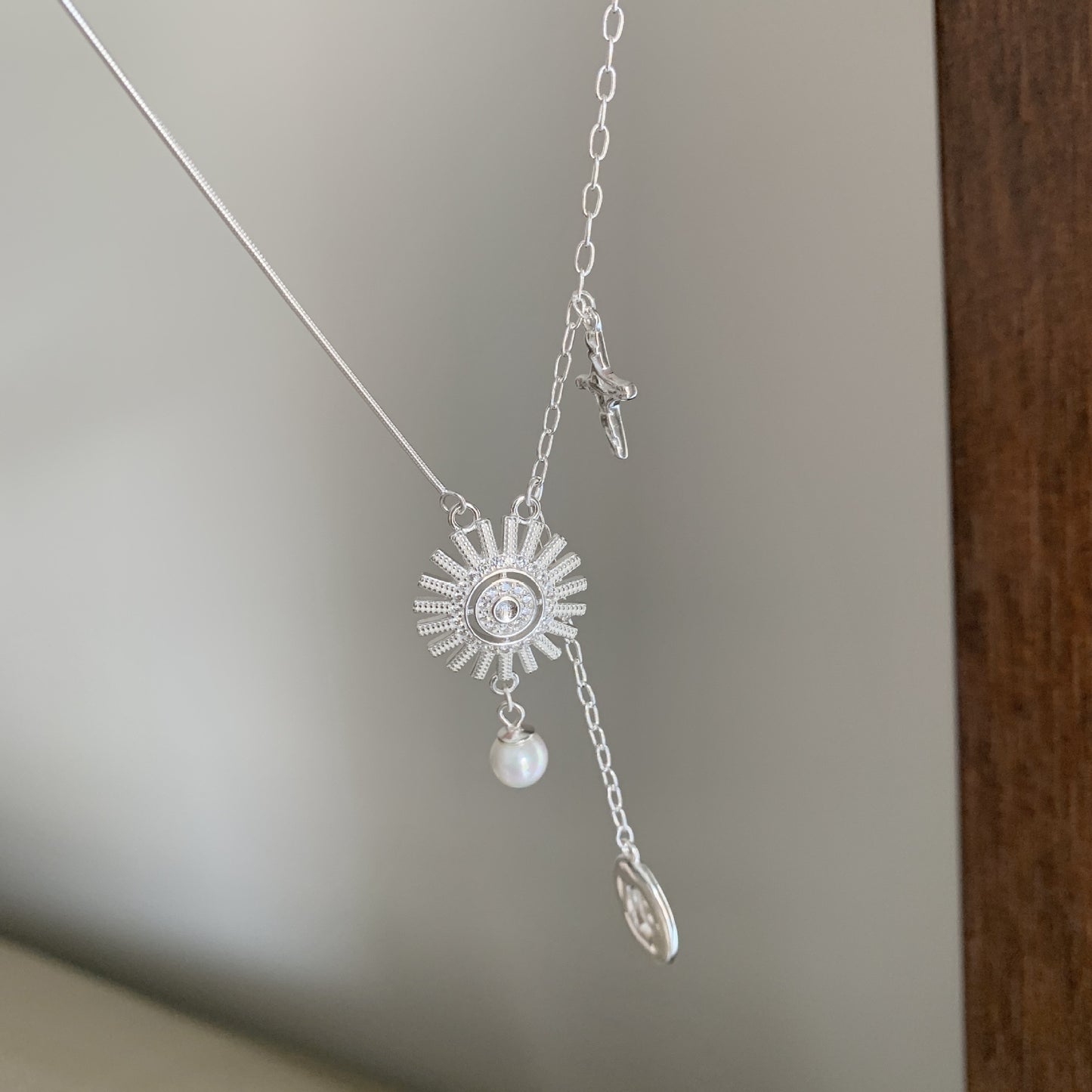 Sweet Geometric Sun Goddess Asymmetric 925 Sterling Silver Plated Necklace with Ball Chain