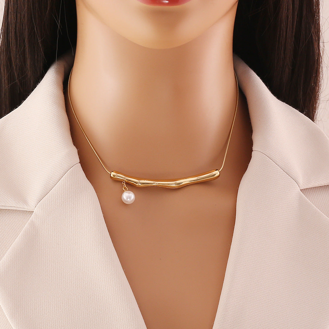 Irregular Textured Stainless Steel Geometric Pendant Necklace for Women with Plated Finish