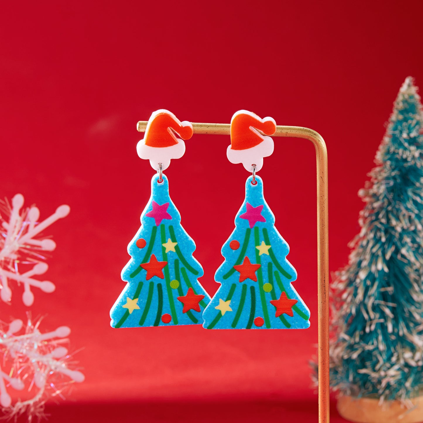 Orecchini natalizi in acrilico a forma di albero di Natale con motivi di Babbo Natale e fiocchi di neve per donna