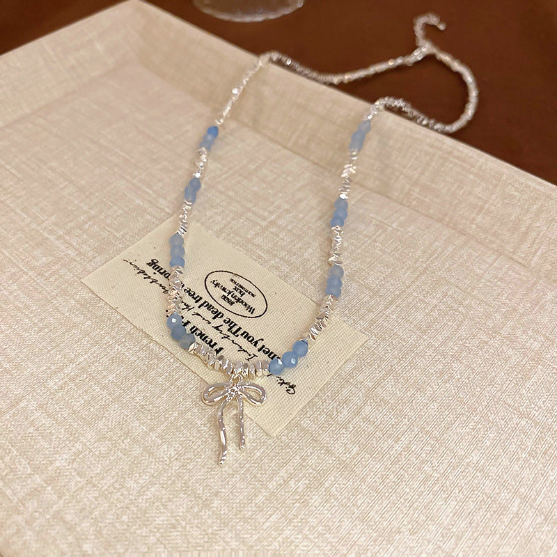 Collana Sweet Dopamine con perle barocche in lega di zinco con finitura placcata e ciondolo geometrico, delicata catena a clavicola da donna