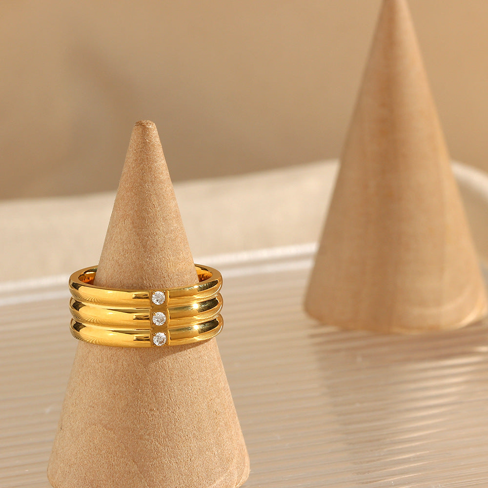 Fashionable Geometric Stainless Steel Ring for Women with 18K Gold Plating and Triple-Arc Surface Featuring Cubic Zirconia Accents