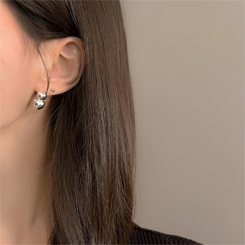 Minimalist Heart-Shaped 925 Sterling Silver Stud Earrings with Plated Finish