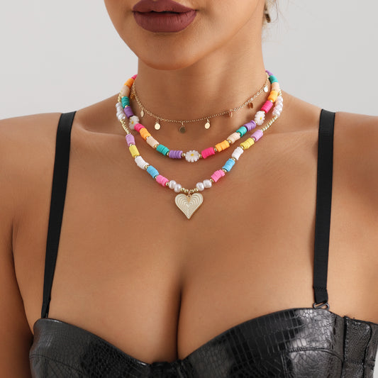 Collana da donna con ciondolo a cuore in argilla polimerica "Bohemian Rainbow" con lega galvanizzata e catena clavicola multistrato