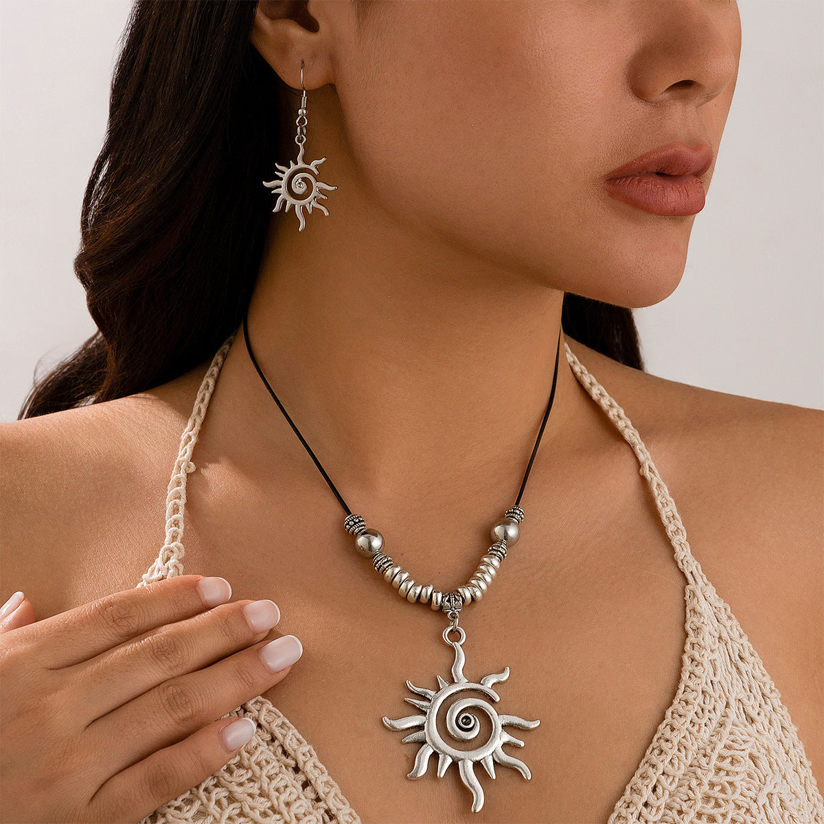 Sweet and Edgy Seashell Star Necklace Set with Heart and Geometric Pendant in Alloy Metal Ocean Theme