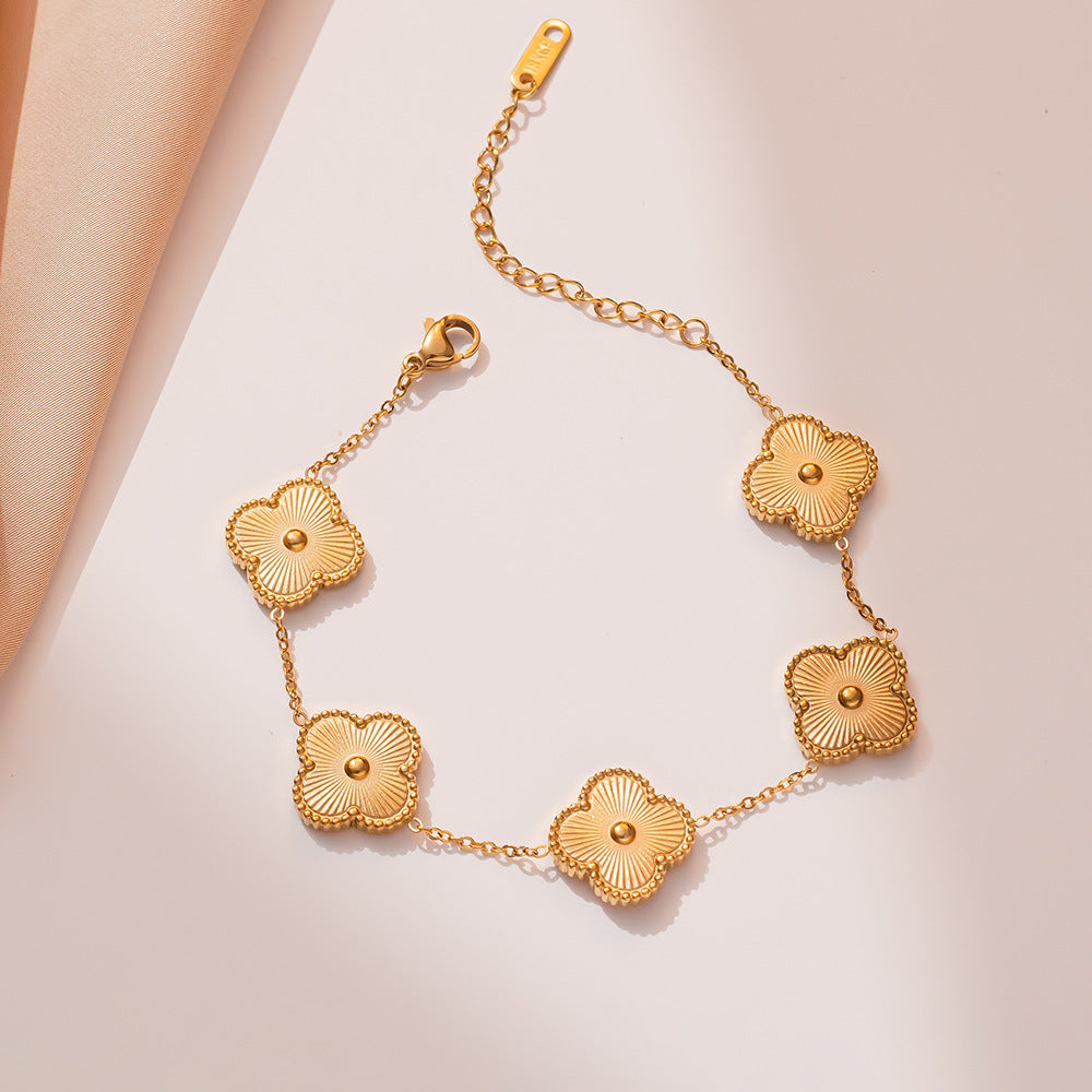 Minimalist Floral Clover Bracelet in Titanium Steel with 18K Gold Plating for Women