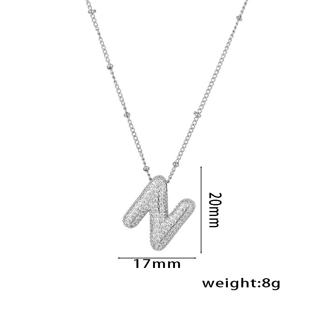 Collana da Donna con Ciondolo a Lettera, Design Geometrico Minimalista, in Ottone Placcato Oro con Zirconi Micro-Pavé