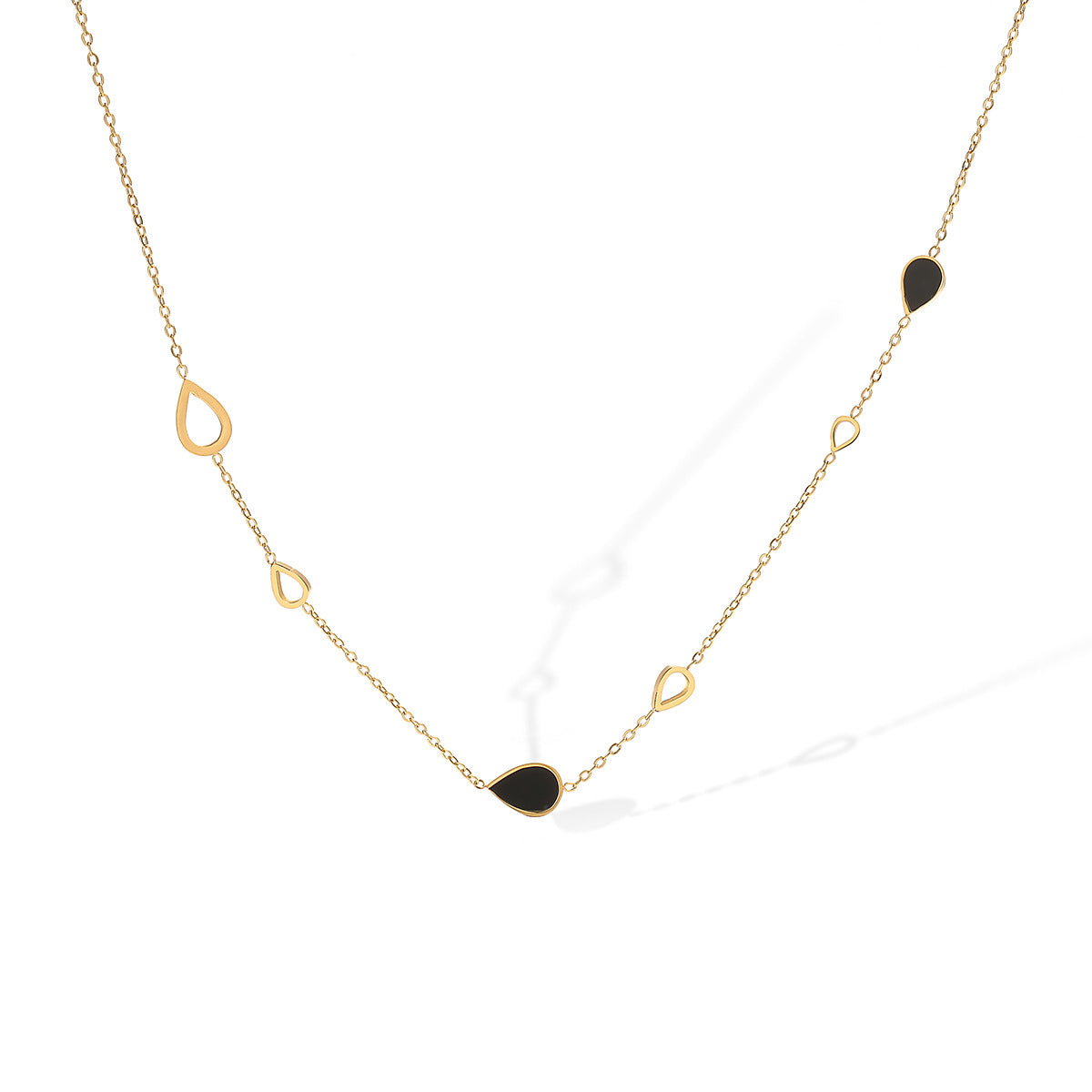 Collana con ciondolo a forma di cuore e stella minimalista da donna in acciaio inossidabile con placcatura in oro 18 carati