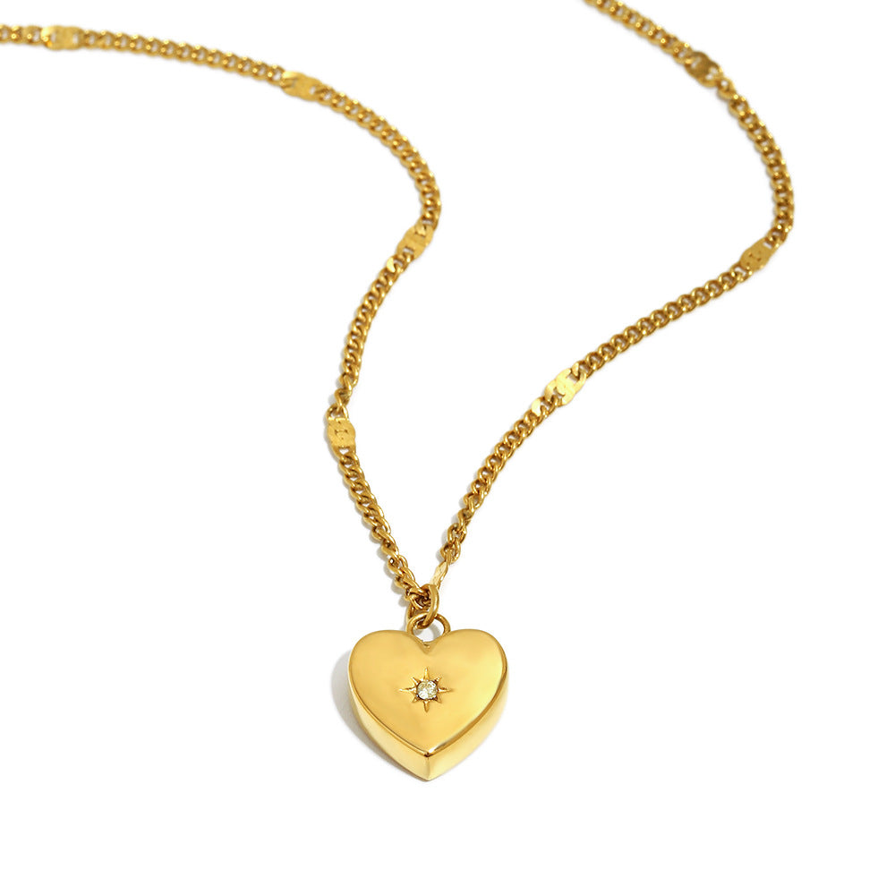 Collar Minimalista de Acero Inoxidable en Forma de Corazón con Baño de Oro de 18K y Detalles de Mini Circonitas para Mujer
