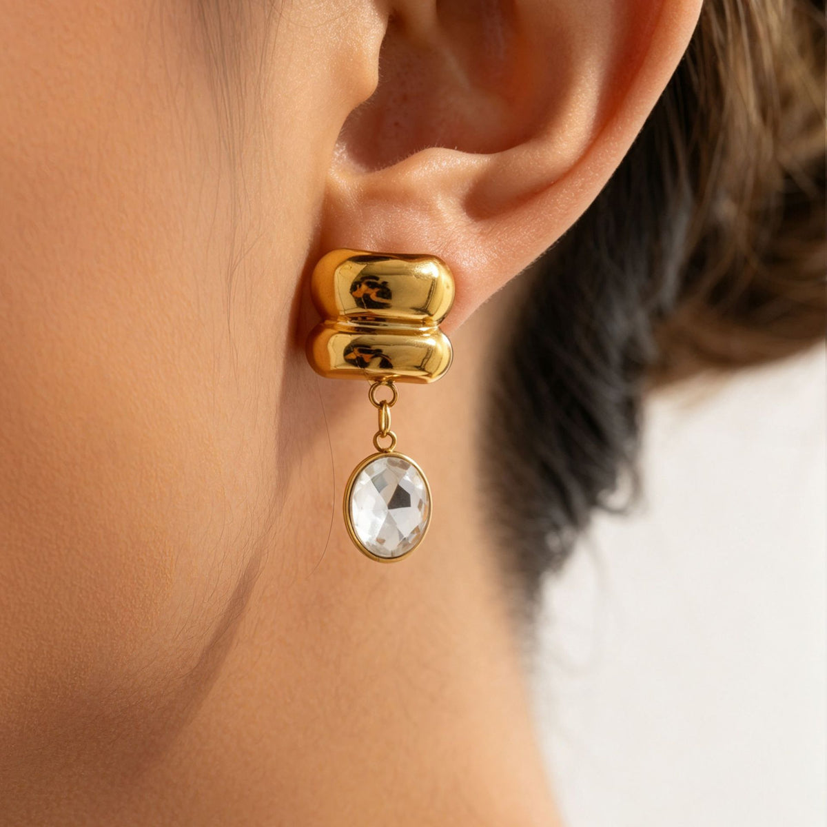 Minimalist Luxury Oval Geometric Rhinestone PVD Stainless Steel Earrings for Women