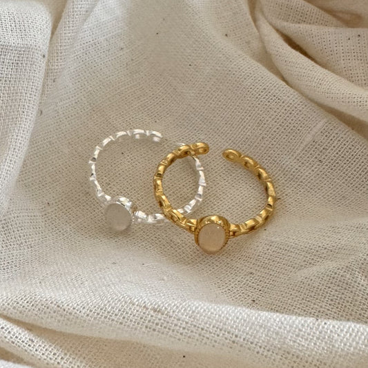 Anello Minimalista a Forma di Lettera in Argento Sterling S925 con Intarsio di Cristallo Trasparente da Donna