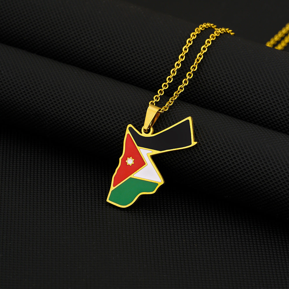 Collana Pendente Geometrica Retrò in Acciaio al Titanio con Finitura Smaltata su Catena a Maglie per Unisex