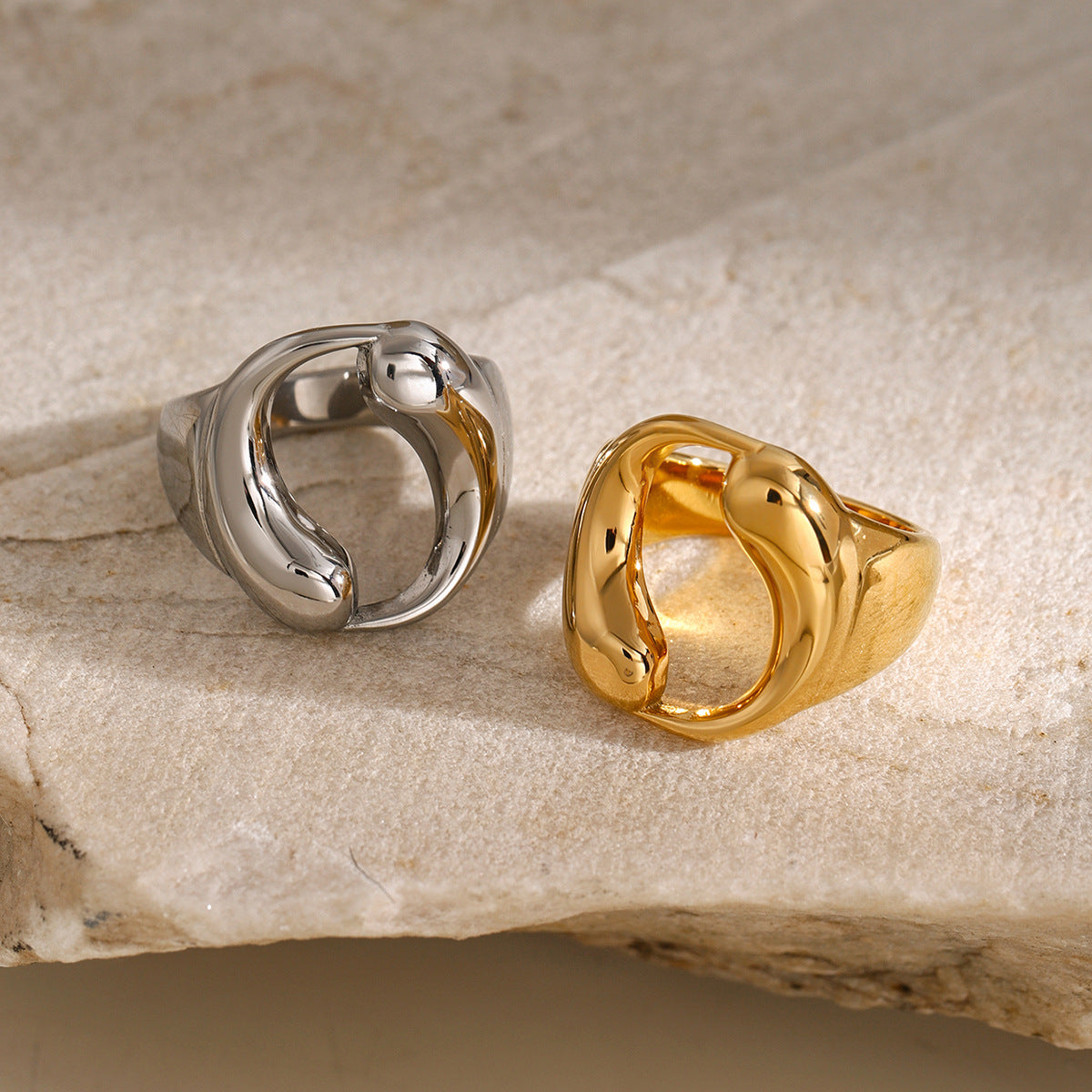 Unique Ins Style 18K Gold Plated Stainless Steel Waterdrop Ring Geometric Elliptical Design Unisex Jewelry