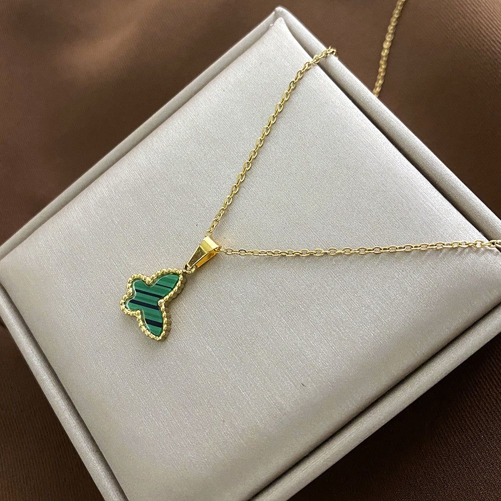 Minimalist Animal-Shaped Titanium Steel Clavicle Necklace for Women with Electroplated Finish and Irregular Design