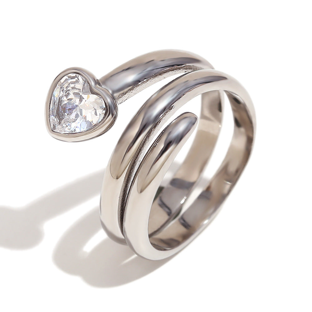 Anello da donna creativo geometrico in acciaio inossidabile placcato oro 18 carati a doppio strato con testa di serpente corta e cuore con strass bianchi