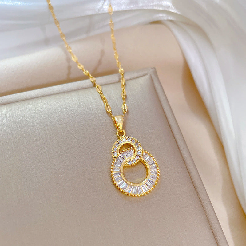 Luxury Titanium Steel Geometric Double Ring Figure-Eight Necklace for Women, Delicate Clavicle Chain with Plated Finish for Wedding and Banquet Events