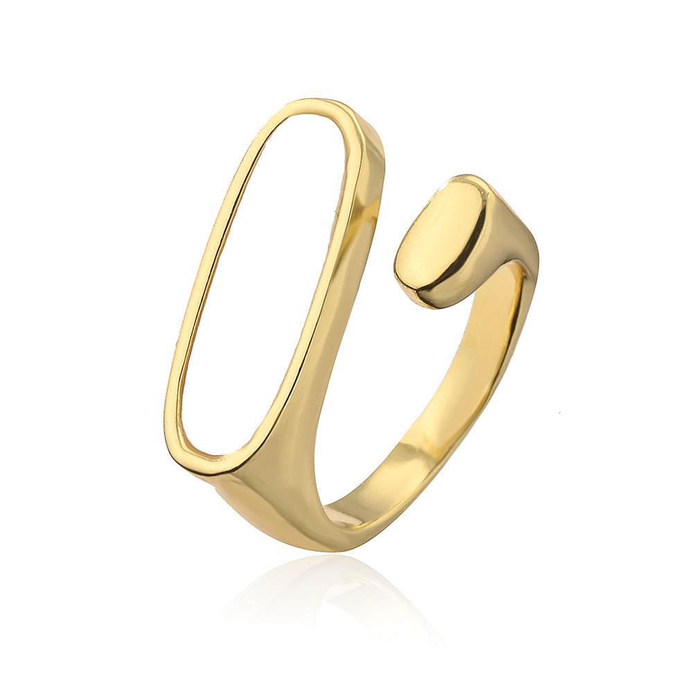 Anello da donna minimalista geometrico irregolare in rame con placcatura in oro e intarsio in zircone