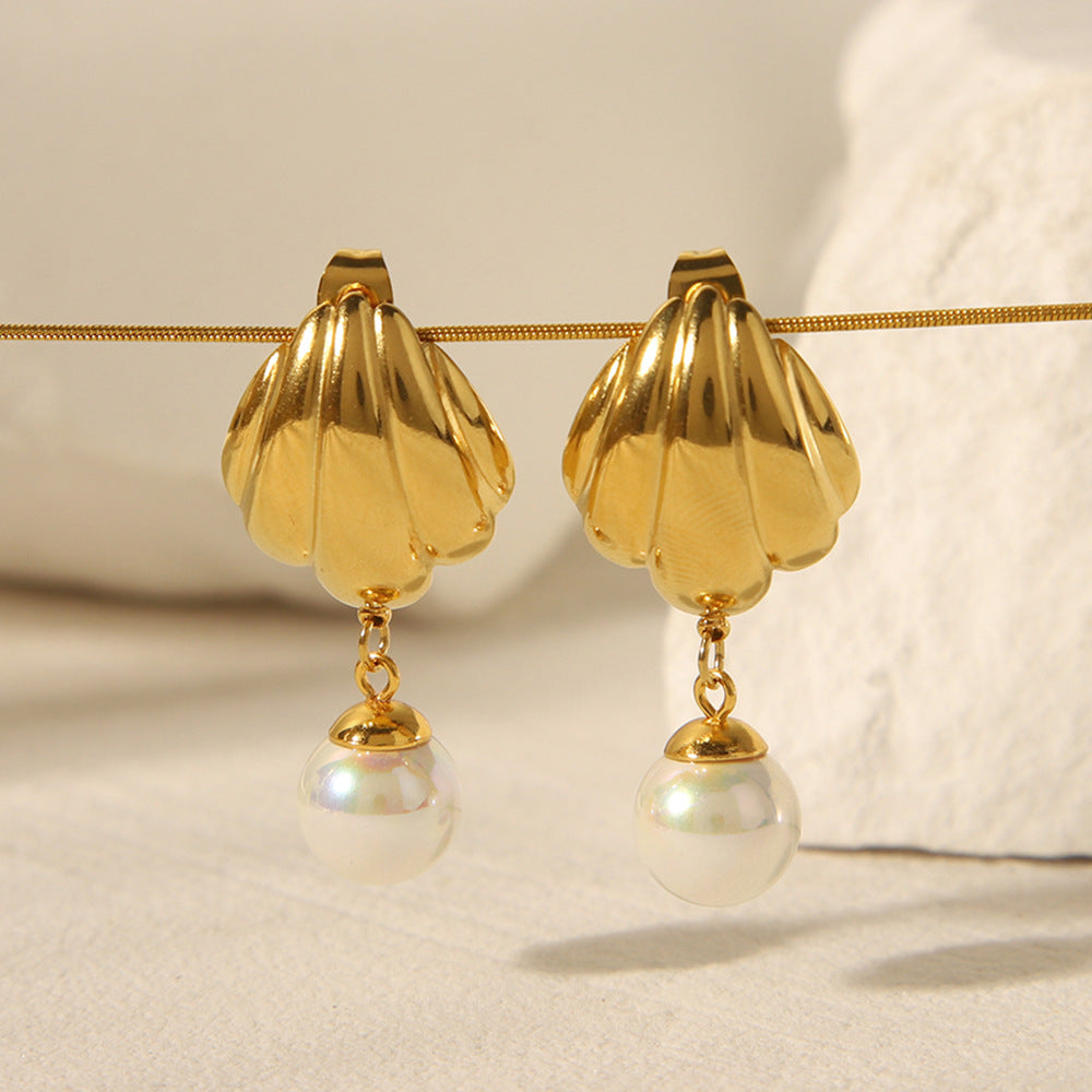 Minimalist Seashell-Shaped Titanium Steel Stud Earrings with 18K Gold Plating for Women
