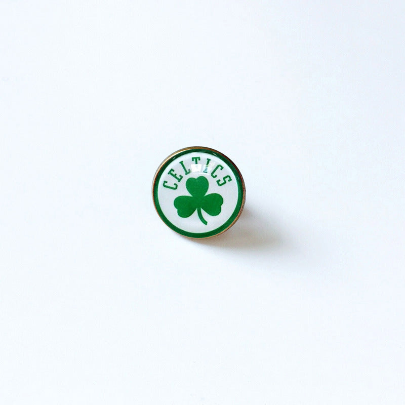 Pin de solapa metálico de equipos de baloncesto retro de la NBA - Insignia con gema vintage - Broche de Kobe Curry - Regalo para fans - Unisex