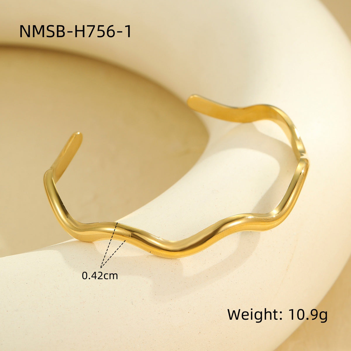 Minimalist Geometric Half-Circle Hollow Stainless Steel Bracelet with Plated Finish for Women