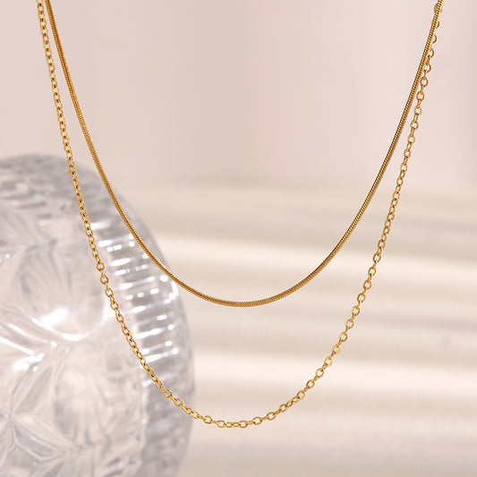 Collana da donna a doppio strato in acciaio inossidabile placcato oro 18 carati con forme geometriche minimaliste