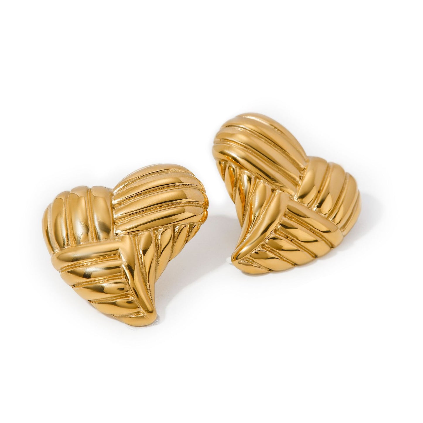 Orecchini Minimalisti a Cuore in Acciaio al Titanio con Placcatura in Oro 18K e Finitura in Acciaio Inox da Donna