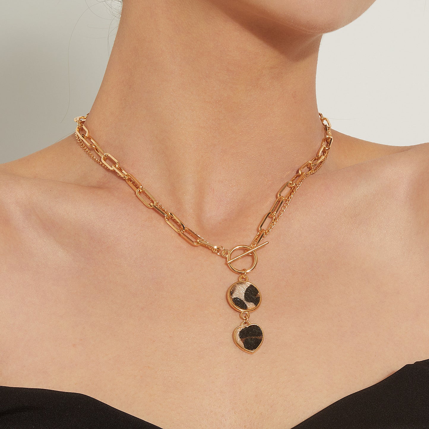 Fashion Leopard Print Heart-Shaped Alloy Necklace for Women with Plated Bamboo Link Chain