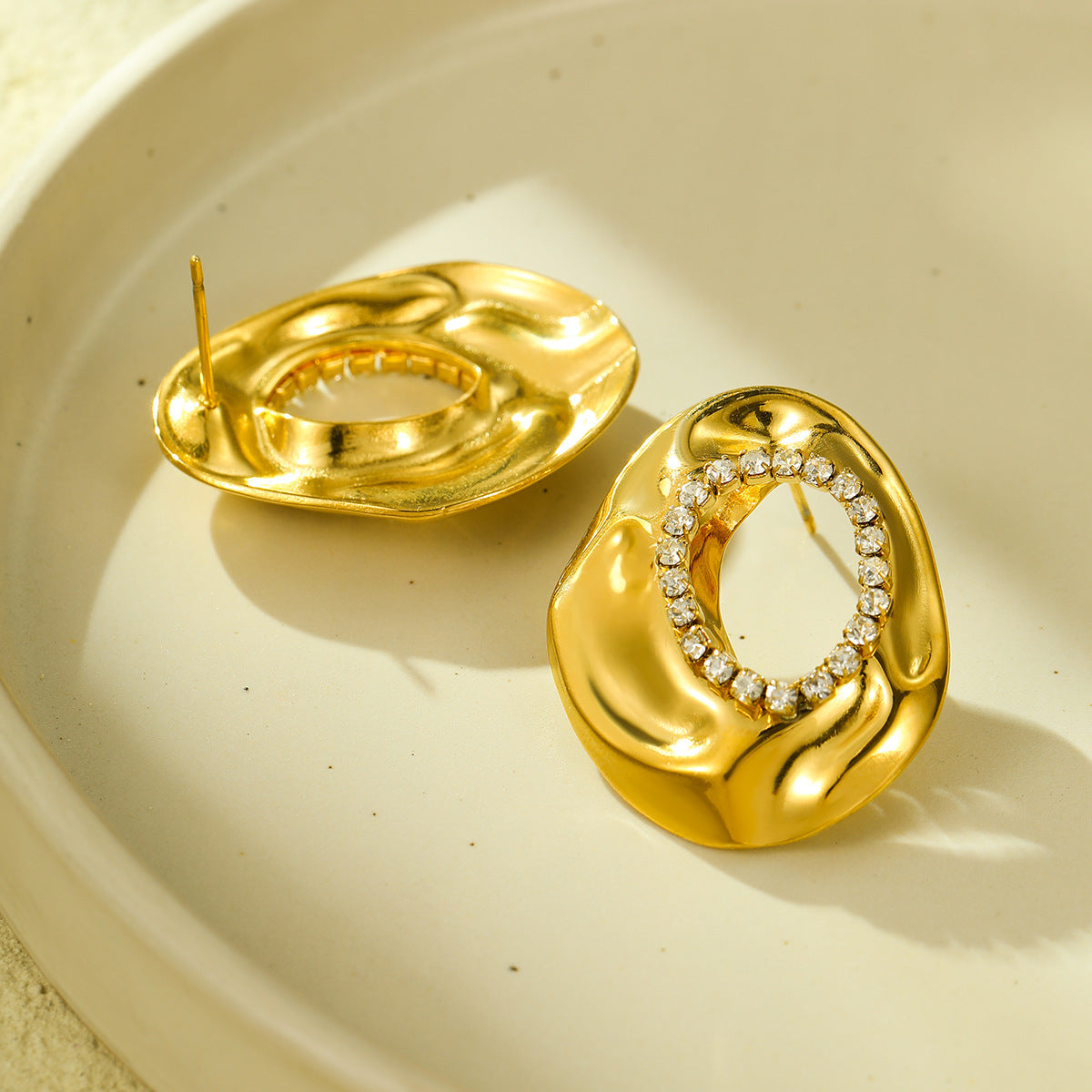 Orecchini da donna in acciaio inossidabile con design geometrico alla moda, placcatura in oro 18 carati e intarsio in zircone