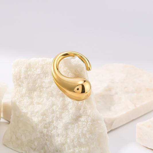 Anello da donna minimalista a goccia in acciaio al titanio con apertura, placcatura sottovuoto in oro 18K e costruzione ipoallergenica in acciaio inossidabile